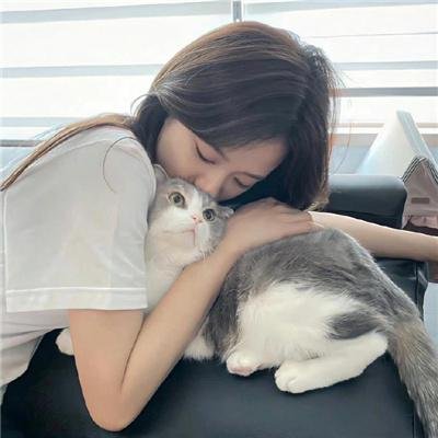女演员今天依然